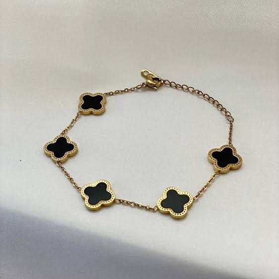 Clover Bracelet