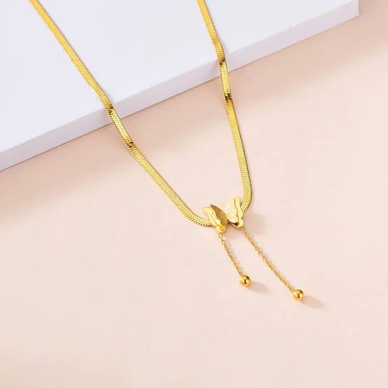 3D Vintage Necklace